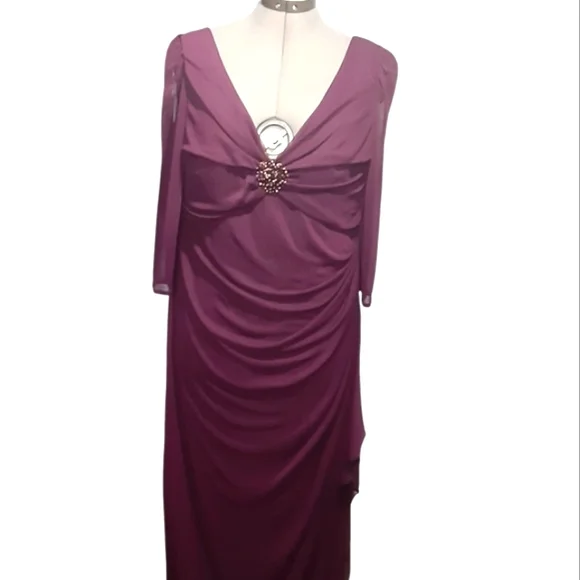 Alex Evenings Dresses | Alex Evenings Purple Formal Gown Size 16 Nwt | Color: Purple | Size: 16 | Ronib01's Closet Alex Evenings Dresses | Alex Evenings Purple Formal Gown Size 16 Nwt | Color: Purple | Size: 16 | Ronib01's Closet